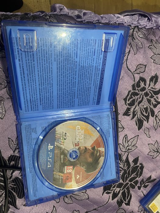 Ps 4 и още не са го спрели