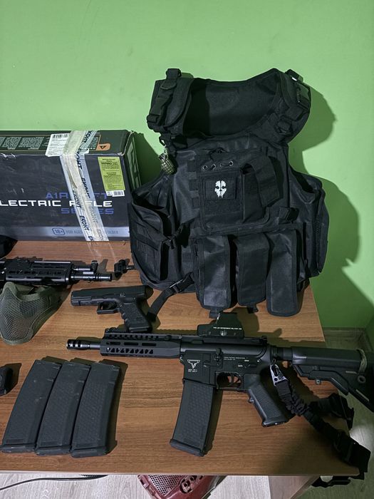 CYMA.077C,GLOCK17 GEN5 co2,M4 doubel bell 080