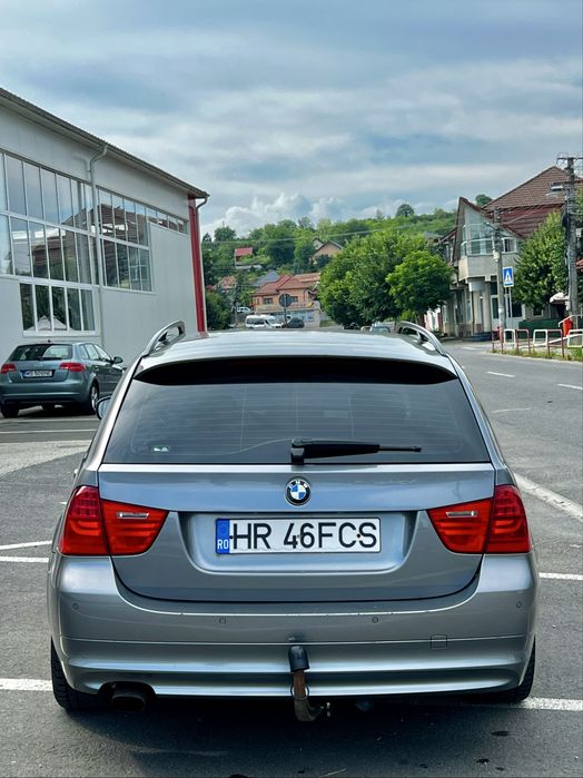 Vand BMW Seria 3 E91 Facelift 2.0D din 2009.