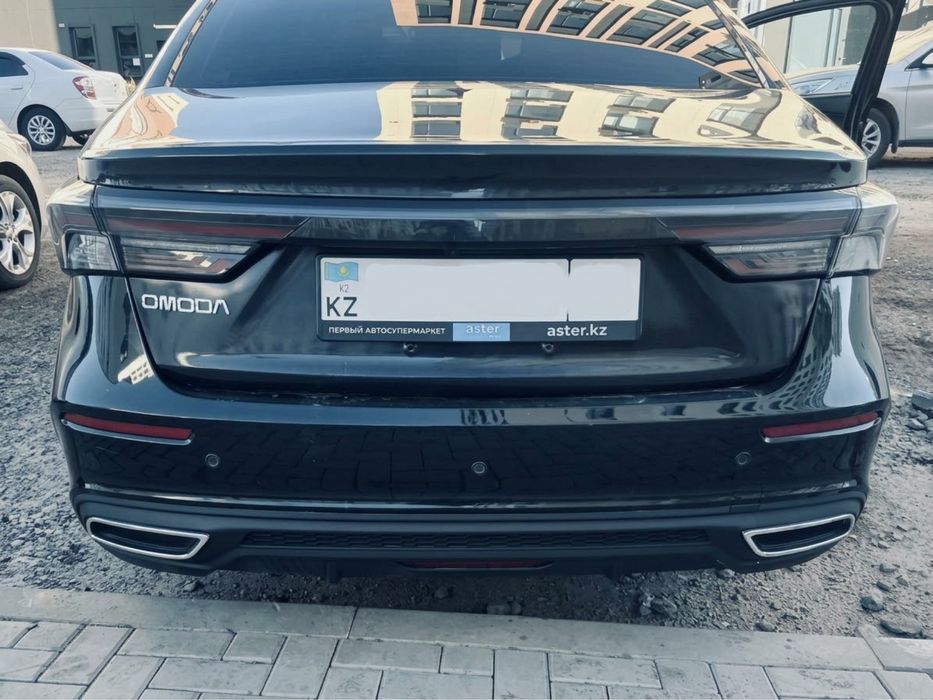 Продаю машину Omoda s5