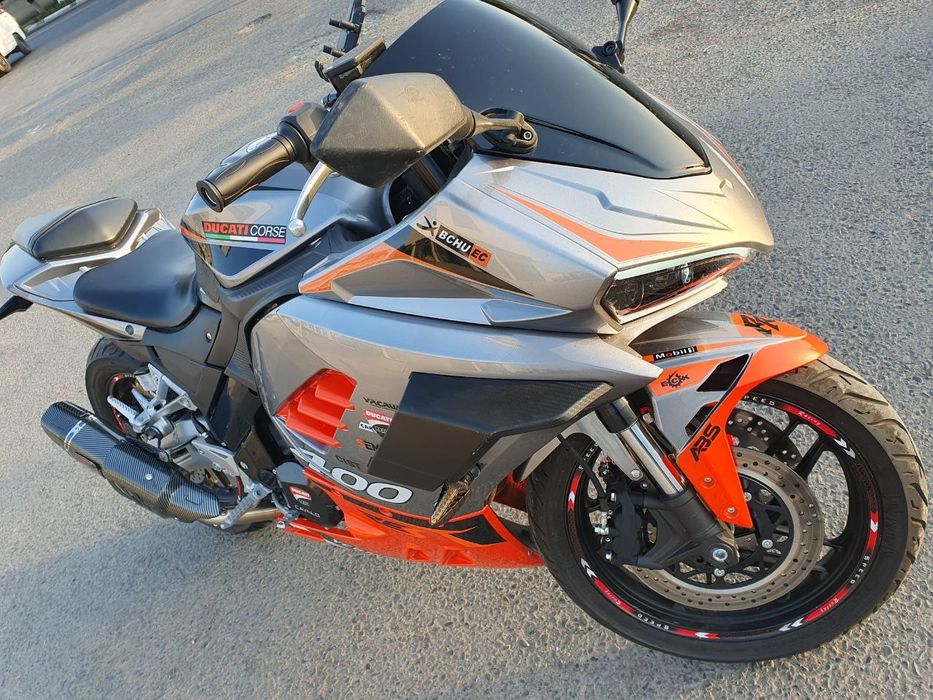 Motosikl ducatti