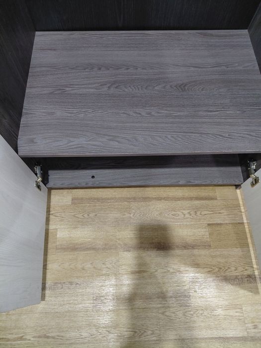 Шкаф для одежды продаю