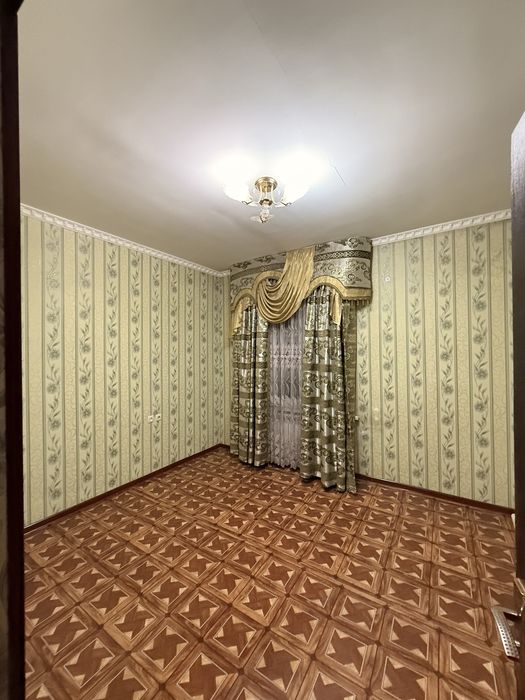 Продветься 2 х ком квартира