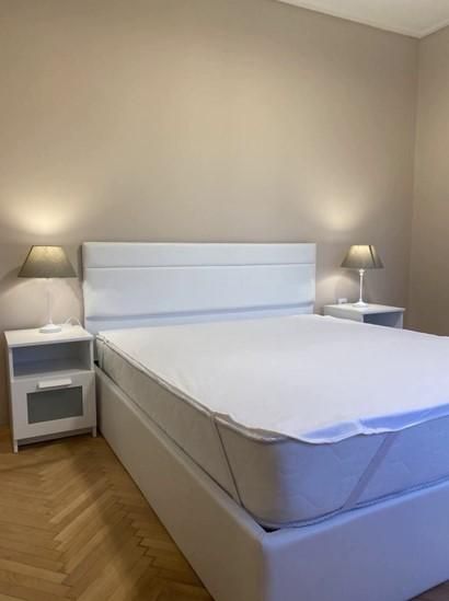 Дава се под наем Тристаен апартамент в София, Стрелбище - 100 кв.м за 897.6 € - Снимка #4