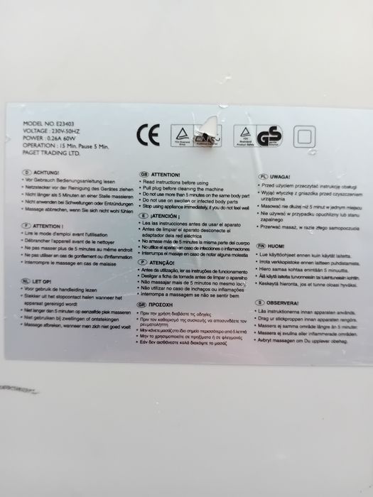 Aparat de masaj cervical.