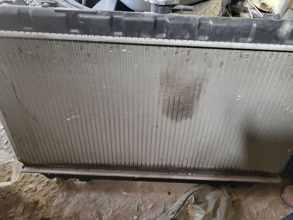Радиатор  ниссан примера п11