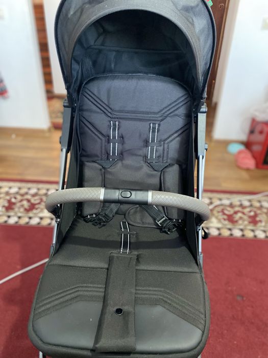 Коляска для прогулок Kidilo