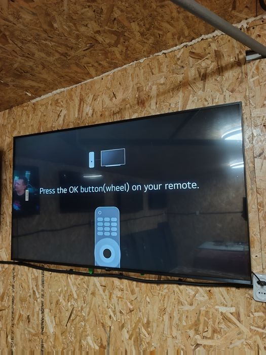 Продам смарт телевизор lg 55