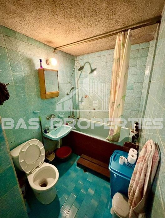 Продава се Двустаен апартамент в София, Люлин 9 - 65 кв.м за 2300 €/кв.м - Снимка #11