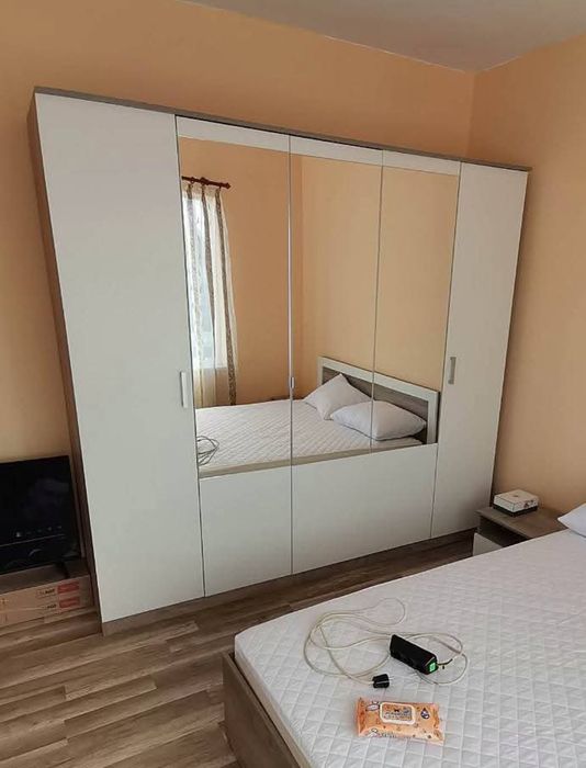 Спален комплект бял гланц