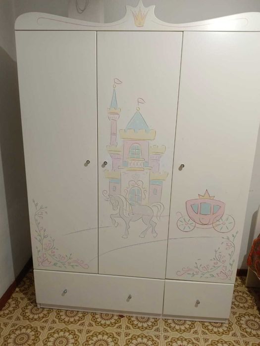 Детский гарнитур