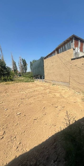Участок под бизнес у дороги в районе Юнусабада