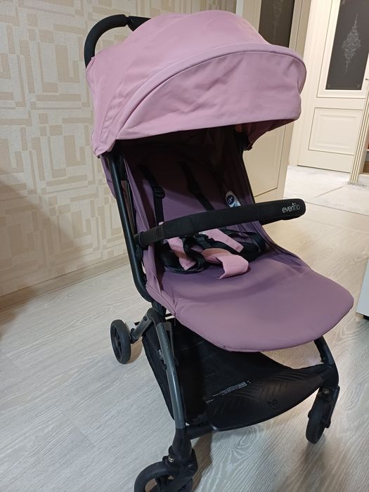 Коляска для младенцов