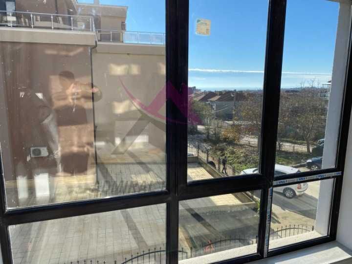 Продава се Двустаен апартамент в Варна, Виница - 81 кв.м за 1605 €/кв.м - Снимка #4