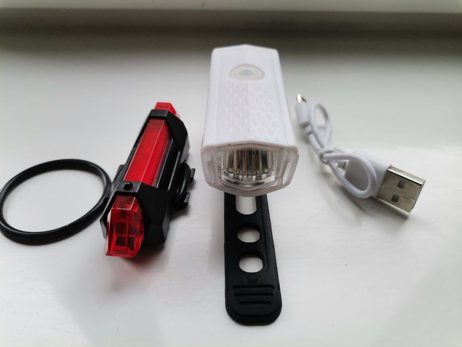 Lanternă + Stop bicicleta Reincarcabil USB