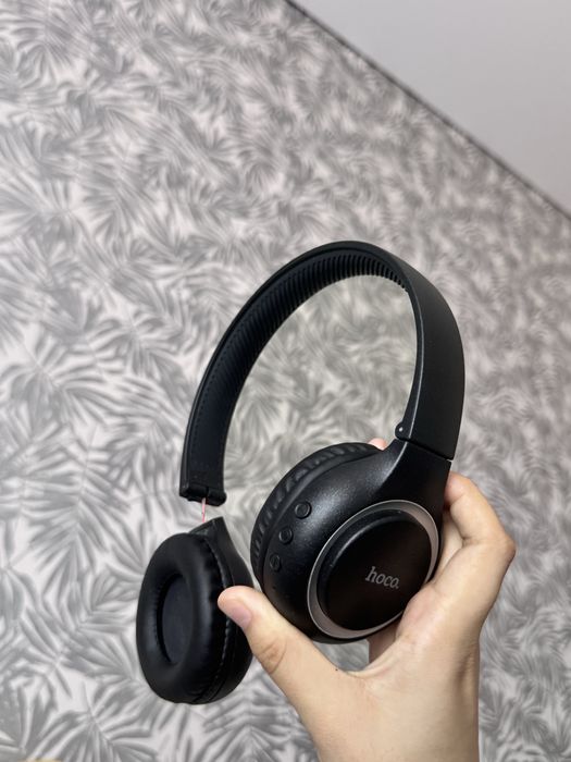 Продам наушники hoco