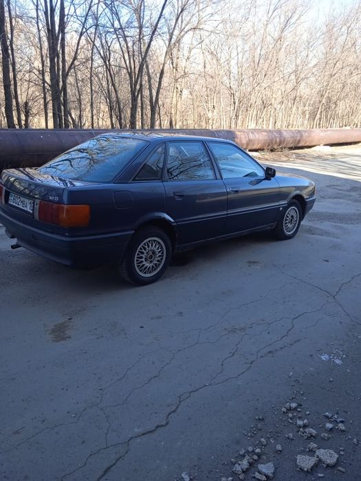 Ауди б 3 в хорошоо состоянье