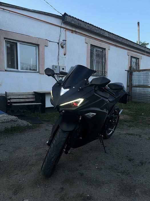 Yamaha электромотоцикл