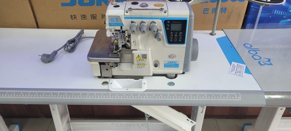 Overlok jaku jeksi jakk jask