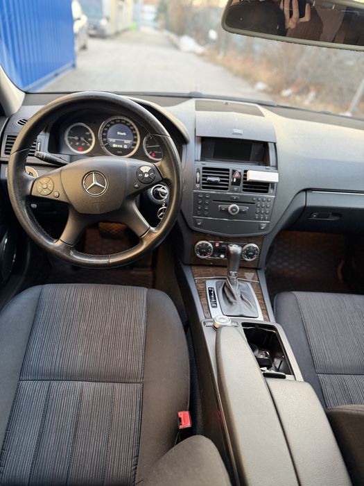 Mercedes Benz C200