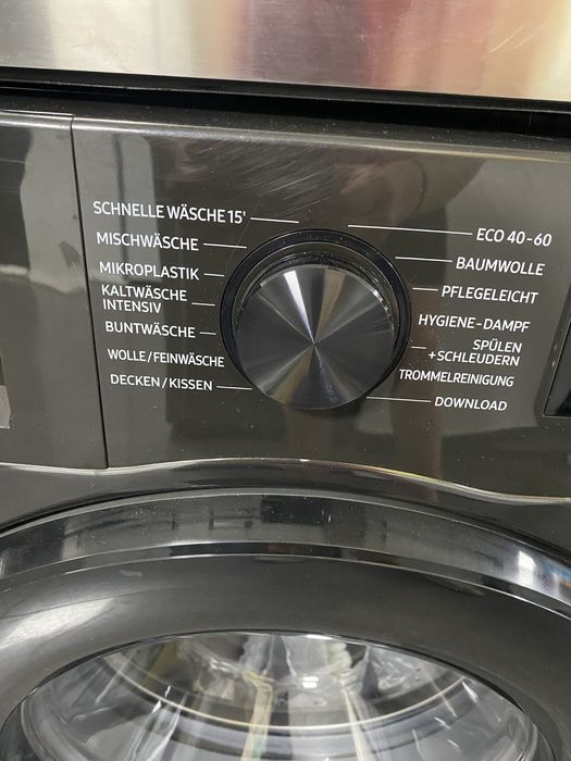 Сива пералня Samsung WW5000.9 kg.Wi-Fi