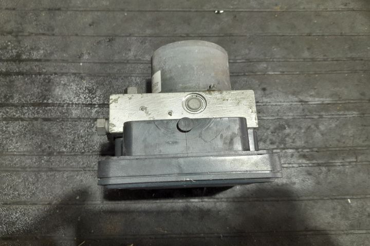 Pompa ABS 0265256728 / 39064664 / 323666362 0265256728 / 39064664 / 3