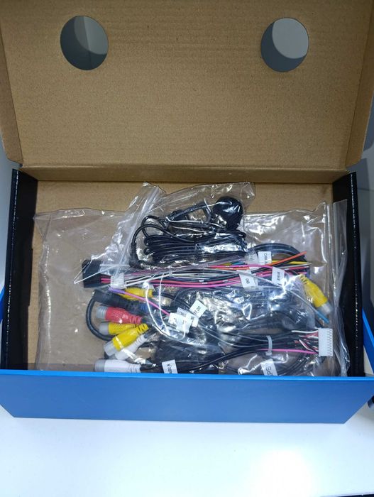 Manitor android PHILIPS Full HD 9 dyum Cobalt Gentra Spark Matiz Damas