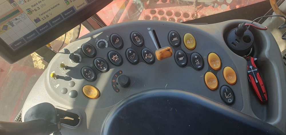 Combina Case ih 8230/9230 ,an 2014, heder 9,3m