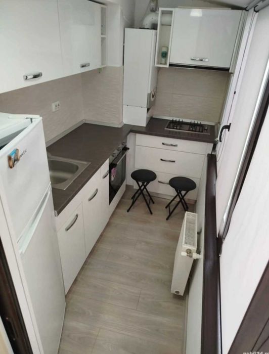 Proprietar - închiriez apartament 1 camera