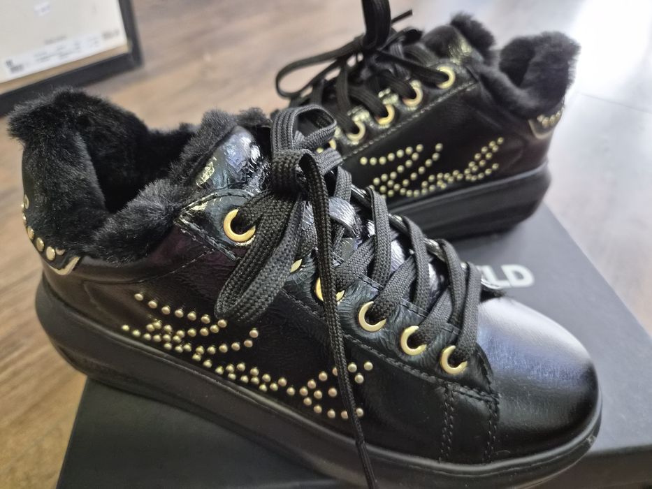 Нови сникъпси Karl Lagerfeld 36