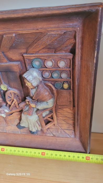 Декоративна релефна картина имитация на дърворезба