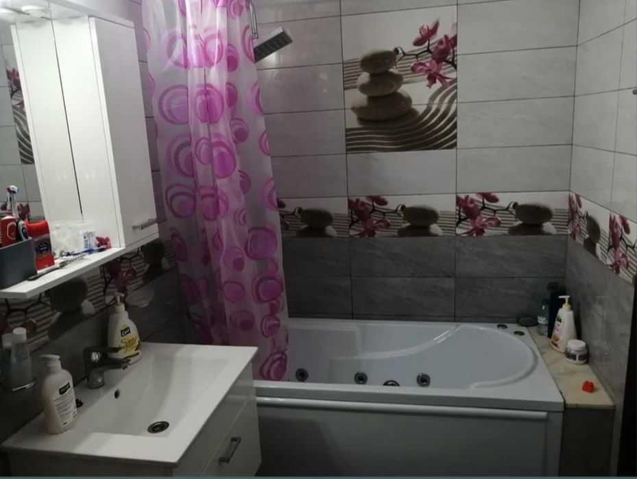 Inchiriez apartament 2 camere