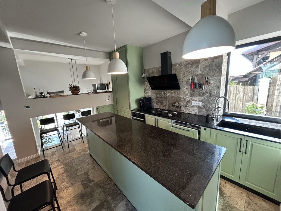 Vila  premium  , 204mp, /625 mp teren, langa Lidl  Tudor Neculai