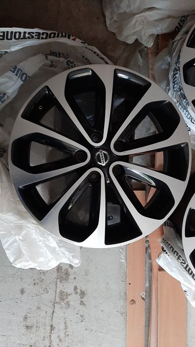 Диски R18, кашкай