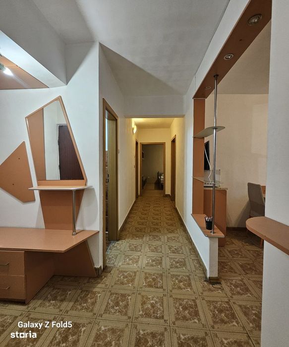 Ap 3 camere de vanzare– Str. Nufărului, cartier Nufărul, Oradea — fotografia 2