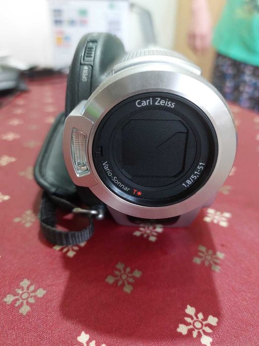 камера sony новая