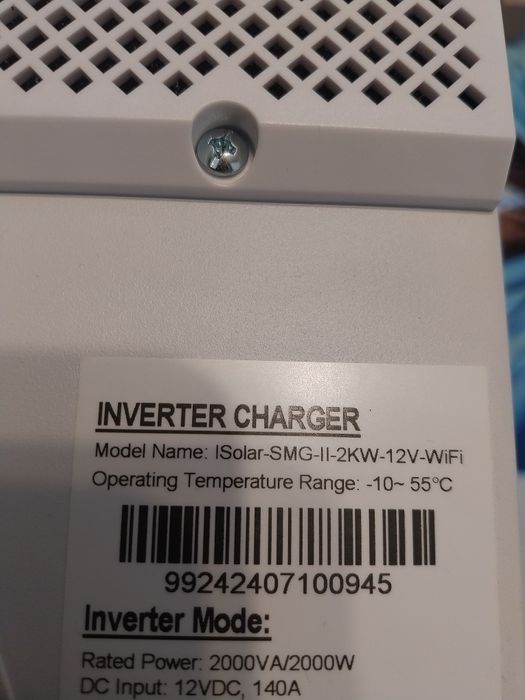 Invertor hibrid Easun Nou