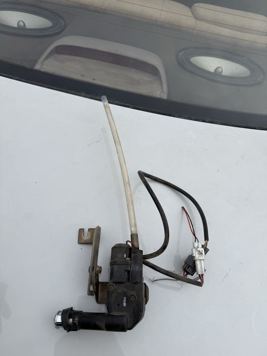 Продам антенну toyota markII , cresta, chaser