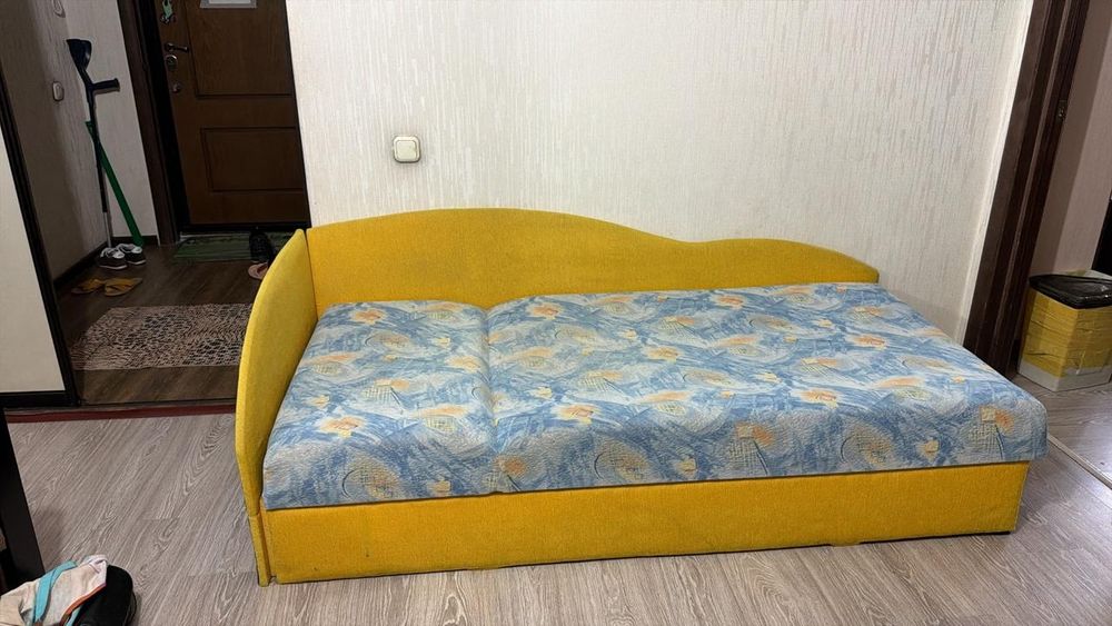 Продам. Кровать тахту