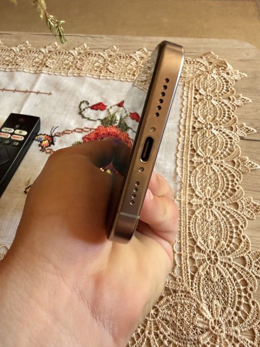 Iphone 16 pro max 256 gb in garantie