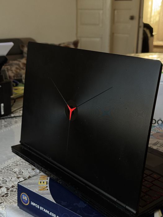 Lenovo Legion Y7000