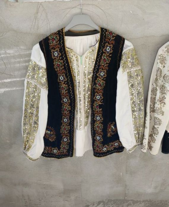 Costume traditionale vechi