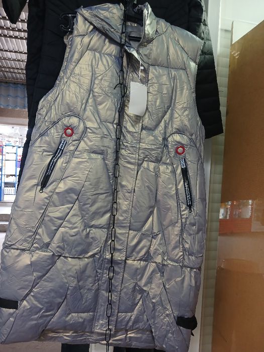 Продам оптом одежду обувь 150000