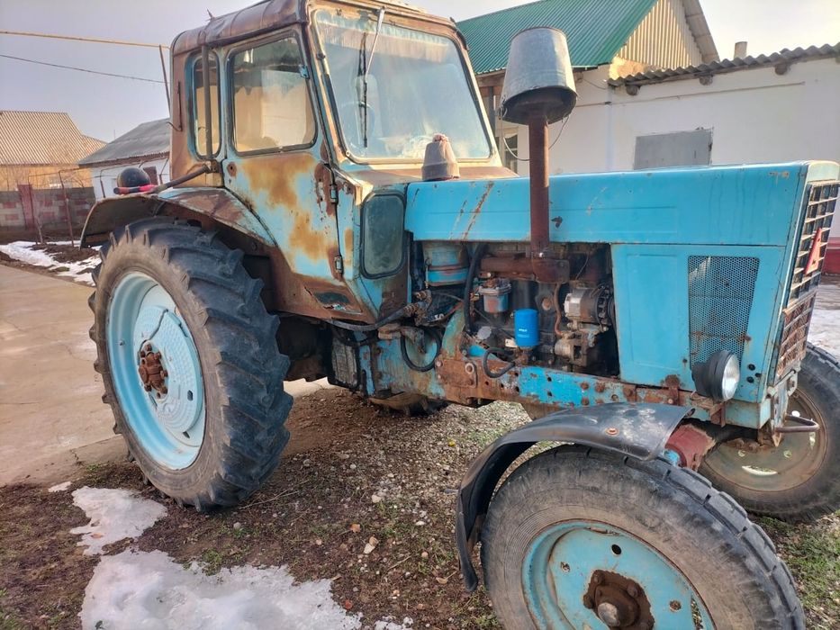 Трактор селхозтехника