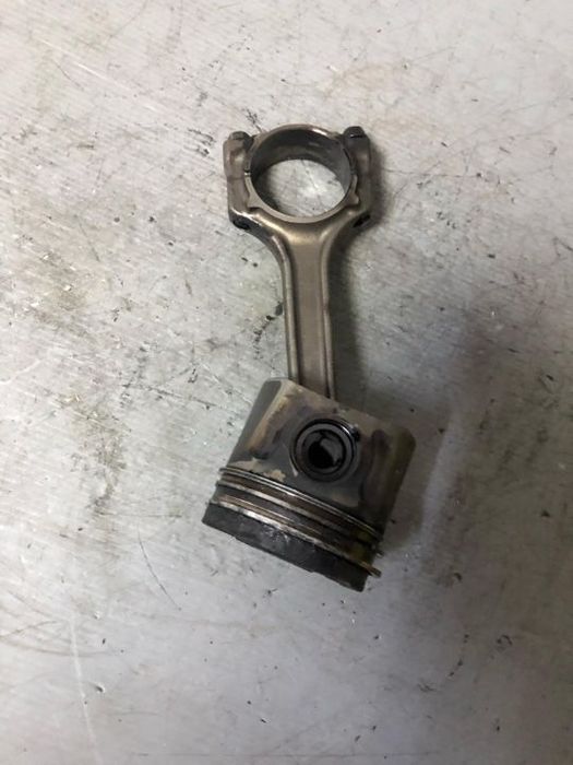 piston cu biela 1.3 multijet fiat punto