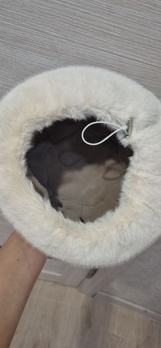 Шапка женская продам