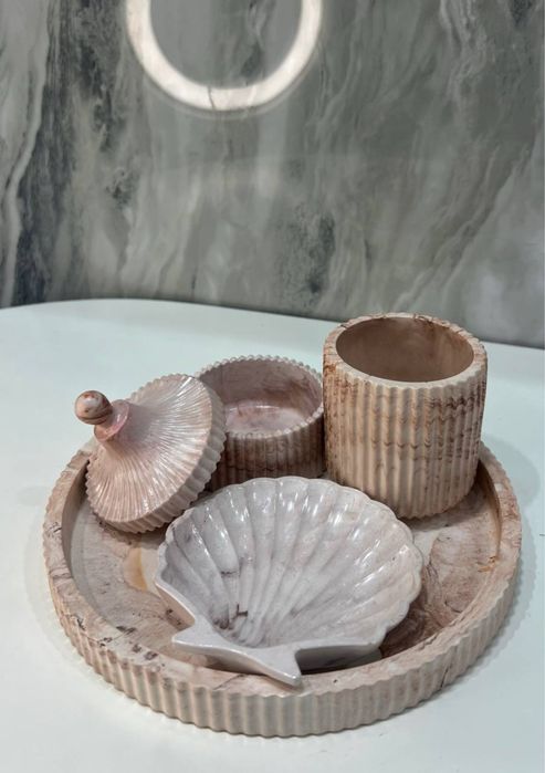 Gipsdan yasalgan dekorlar va aroma shamlar