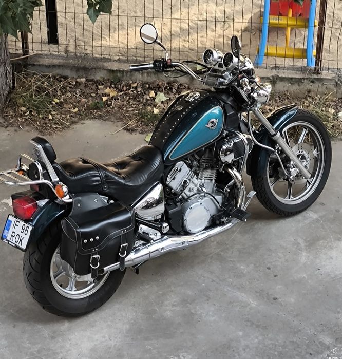 Kawasaki Vulcan  750 twin