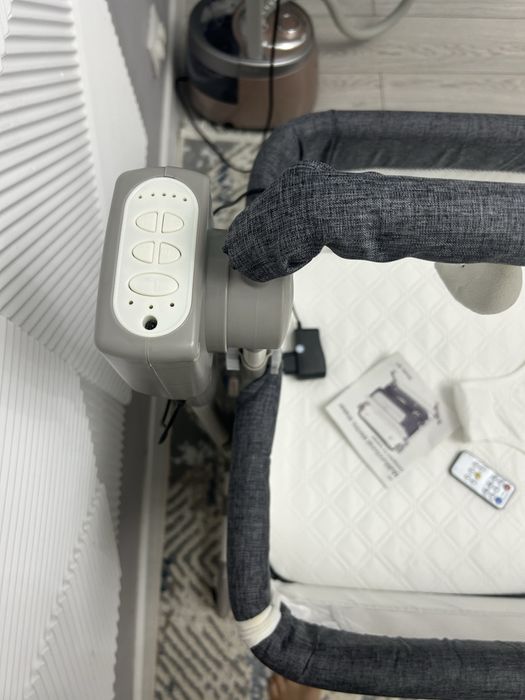 Продам манеж-кровать