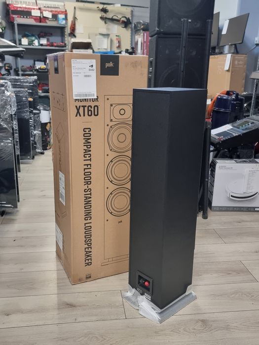 Amanet F28: Set 2 boxe Polk Audio Monitor XT60